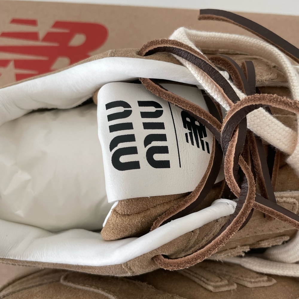 NWB Miu Miu x New Balance 530 SL Sneakers - Picture 3 of 6